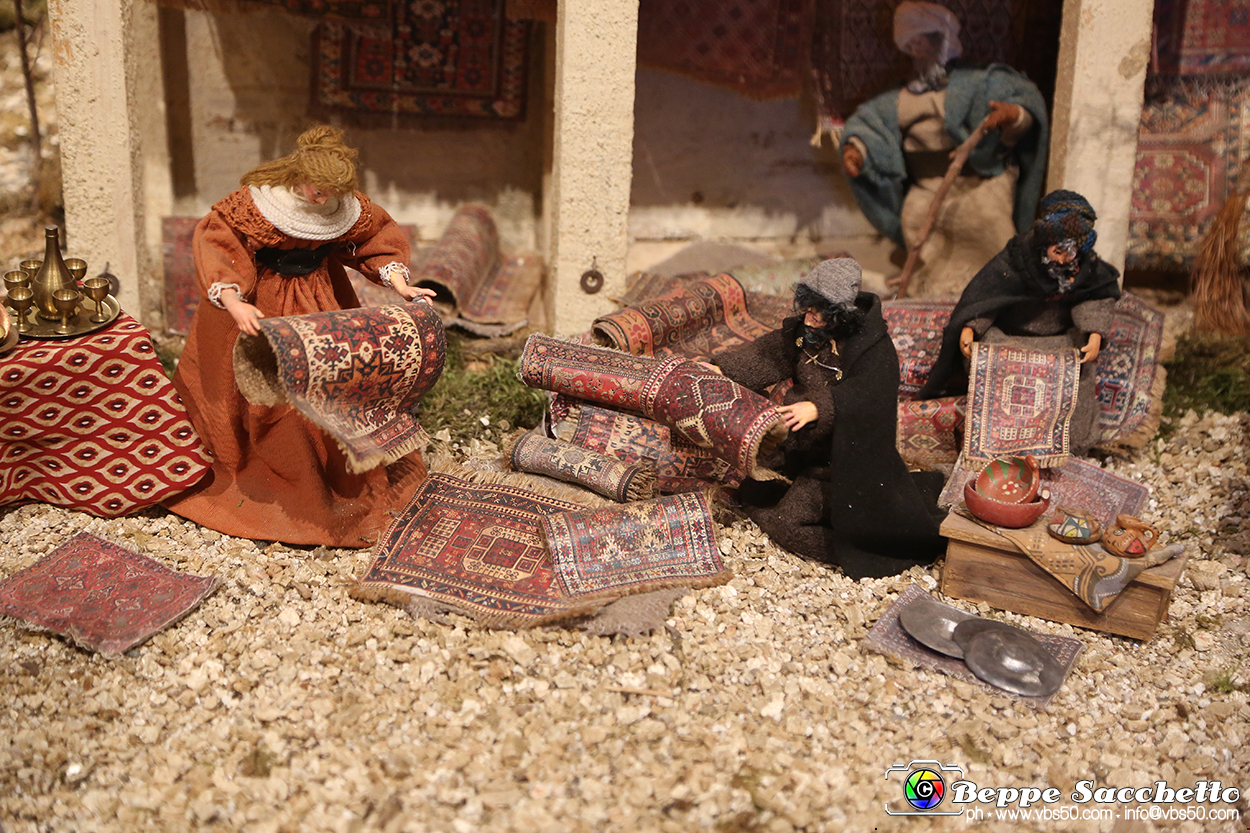 VBS_7464 - Abbazia di Vezzolano - Presepe artistico di Anna Rosa Nicola.jpg